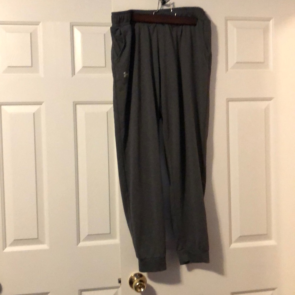 Under Armour Ladies joggers